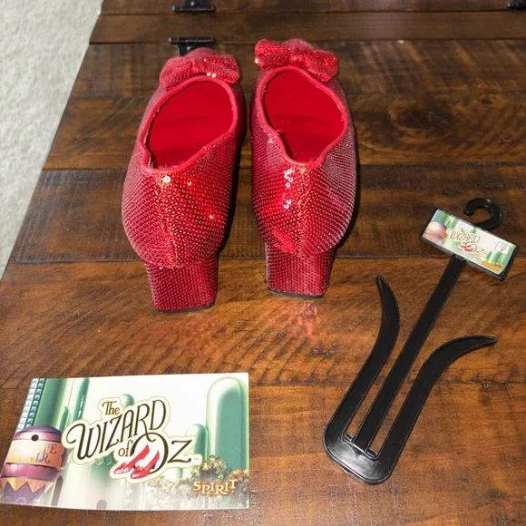 Red Sequin Bow Flats - Dorothy Wizard of Oz - Picture 3 of 3